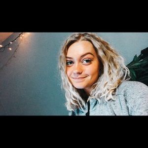 Meet your Posher, Erika